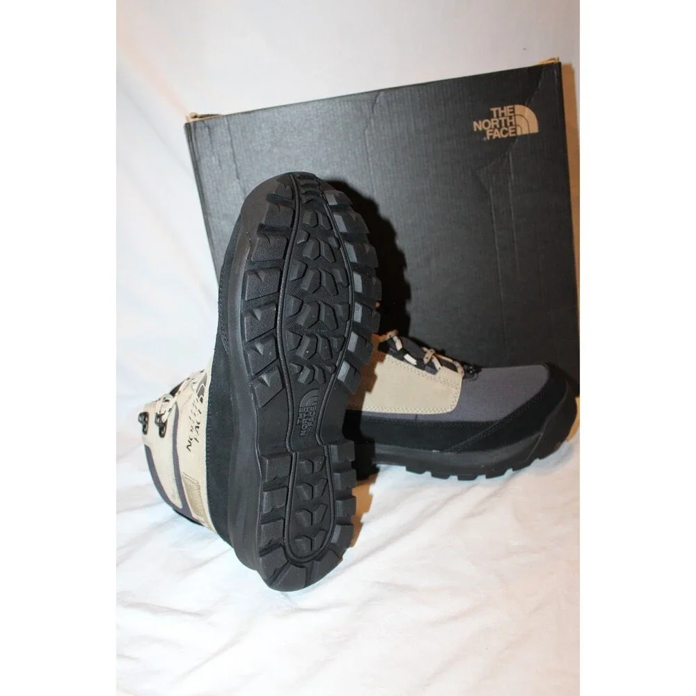 The North Face Chilkat V Cognito Waterproof Winter Boots Flax Gray NEW SZ 8